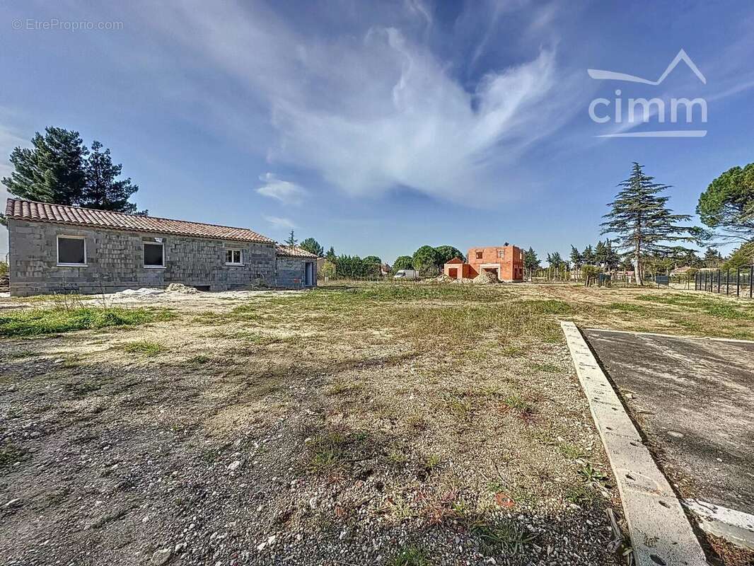 Terrain à CHEVAL-BLANC