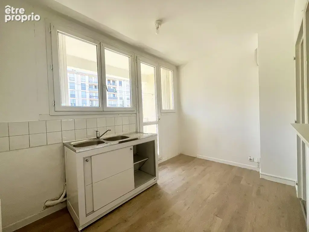Appartement 3 pièces 59 m² à vendre à Gardanne (13120) - photo 3