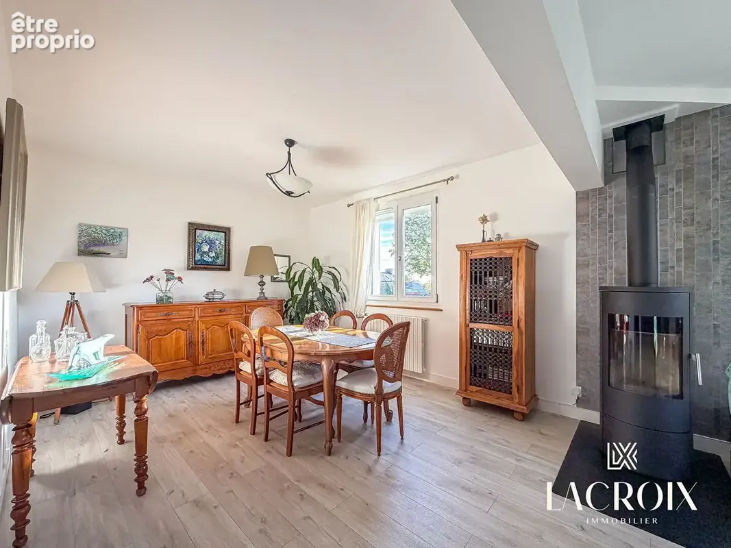 A VENDRE - Maison 6 pièces - QUÉVERT - photo 4
