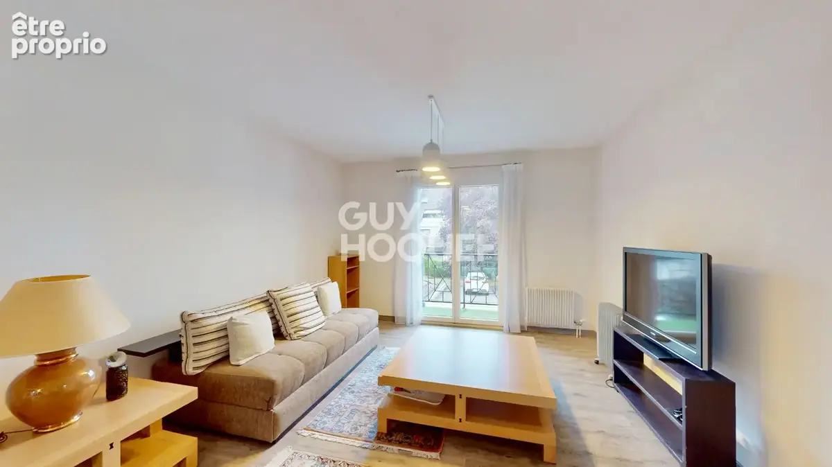 T3 de 74 m², Ancien T4, Deux balcons, Cave - photo 2