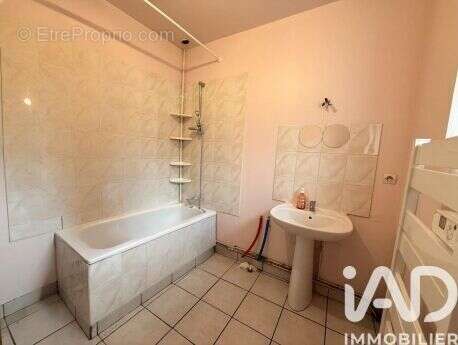 Photo 9 - Maison à CHALMAISON