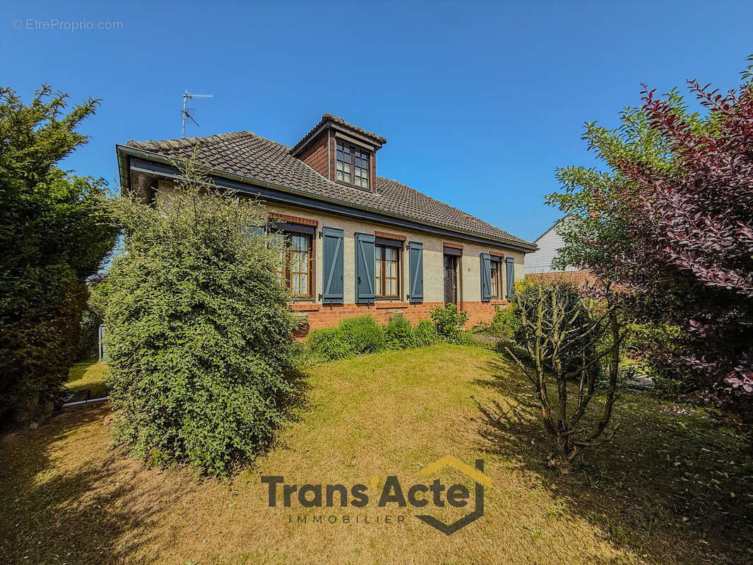Maison à ACHICOURT