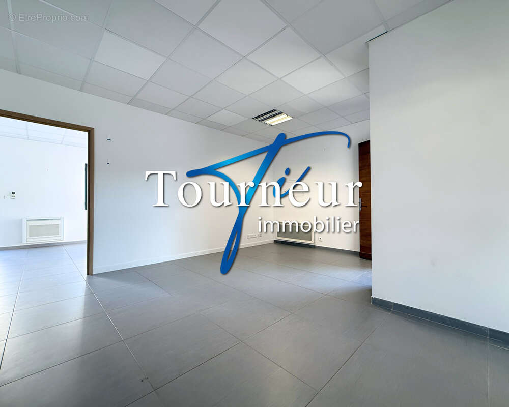 Commerce à SANARY-SUR-MER