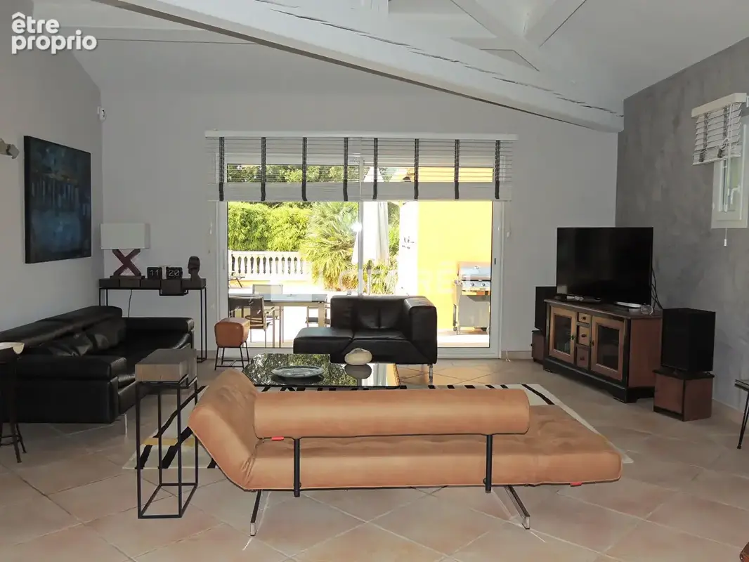 Maison Brignoles 5 pièces  4 chambres 170 m2 avec piscine - photo 10