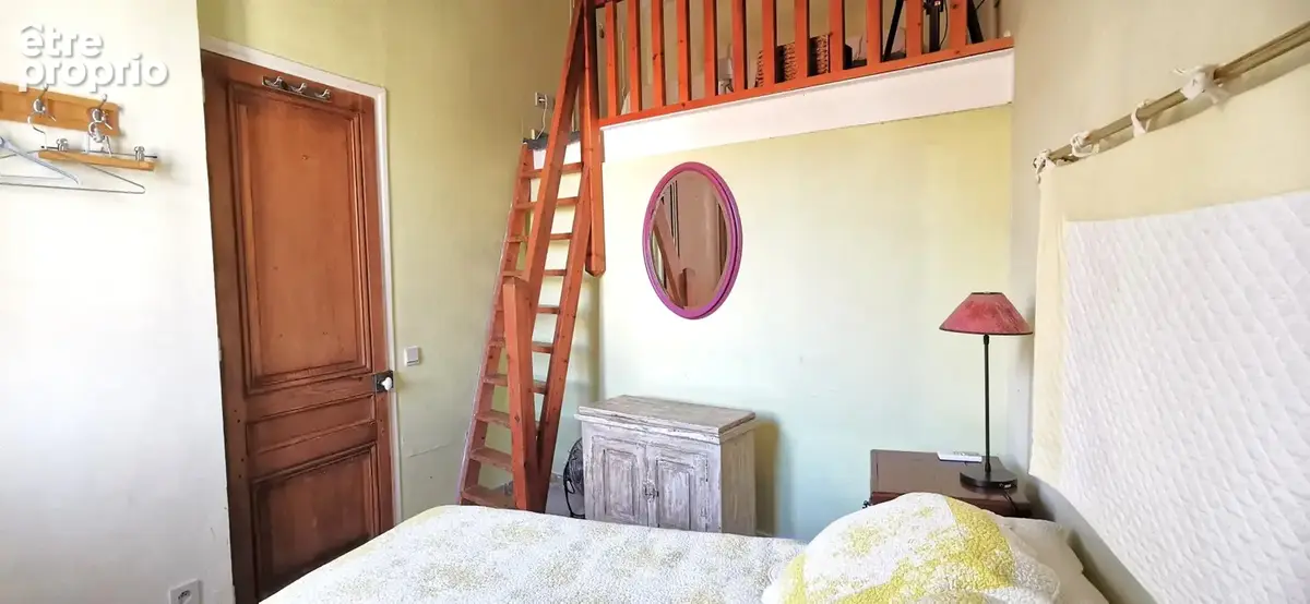 Cassis - Vente appartement T3 en dernier étage dans le village avec balcons - photo 5