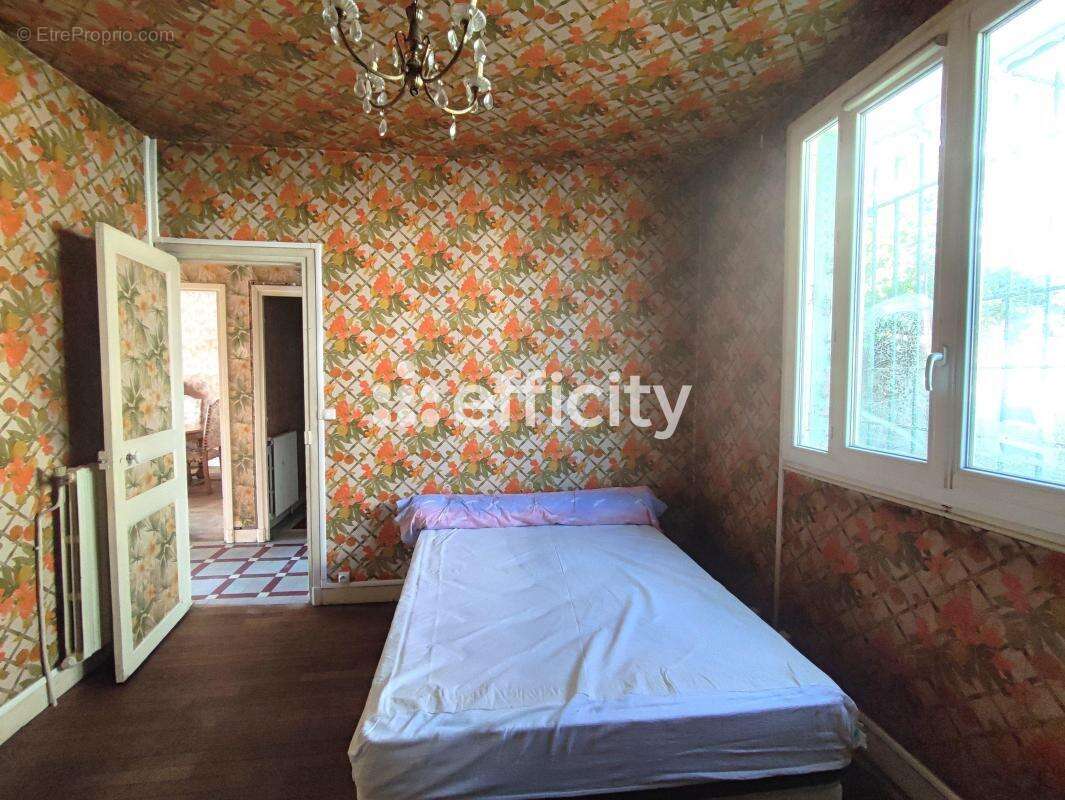 Maison à DEUIL-LA-BARRE