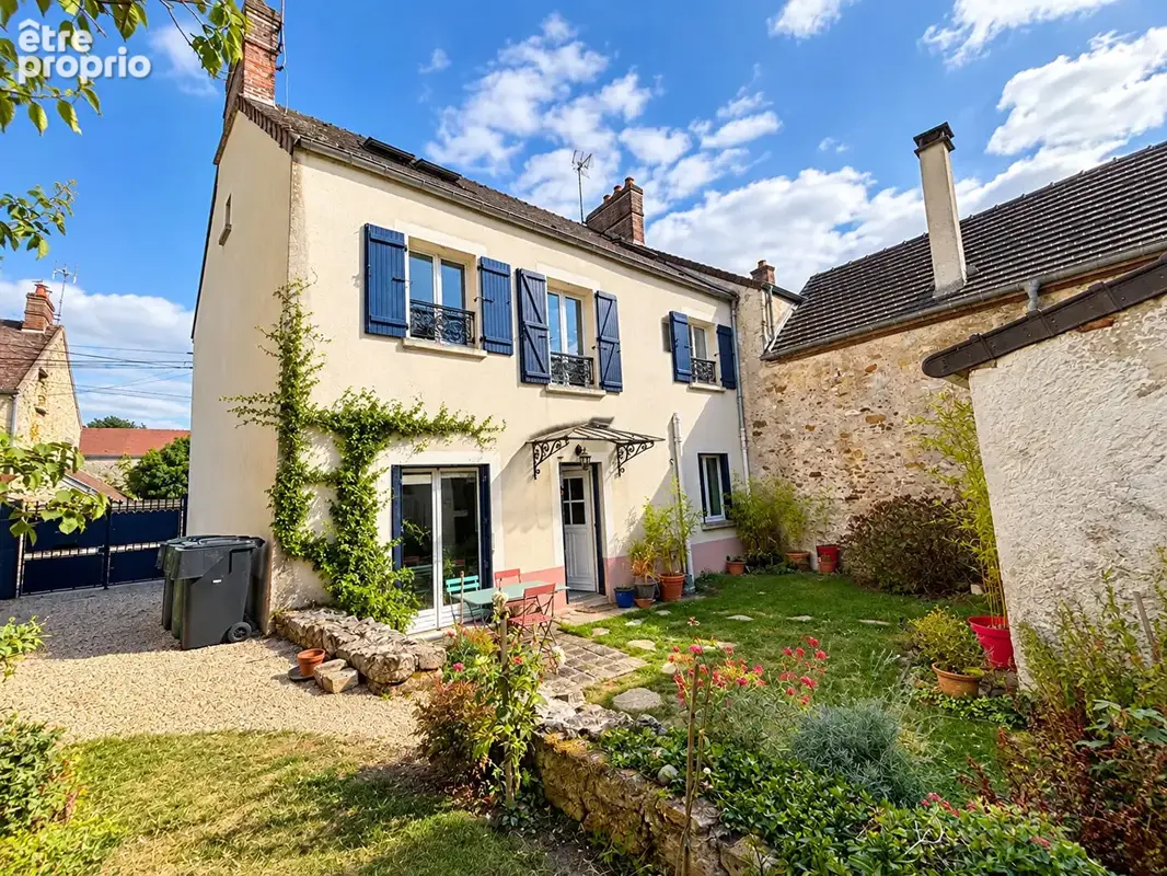 Maison à ROZAY-EN-BRIE