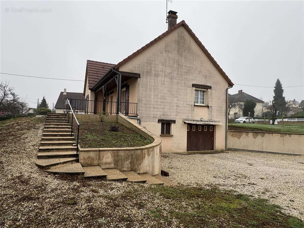 Maison à GACE