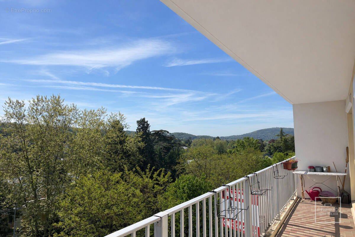 Appartement à NEUVILLE-SUR-SAONE