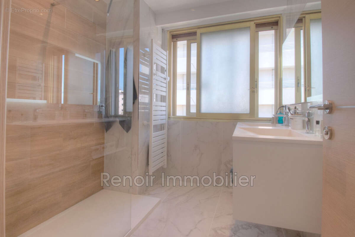Appartement à CAGNES-SUR-MER