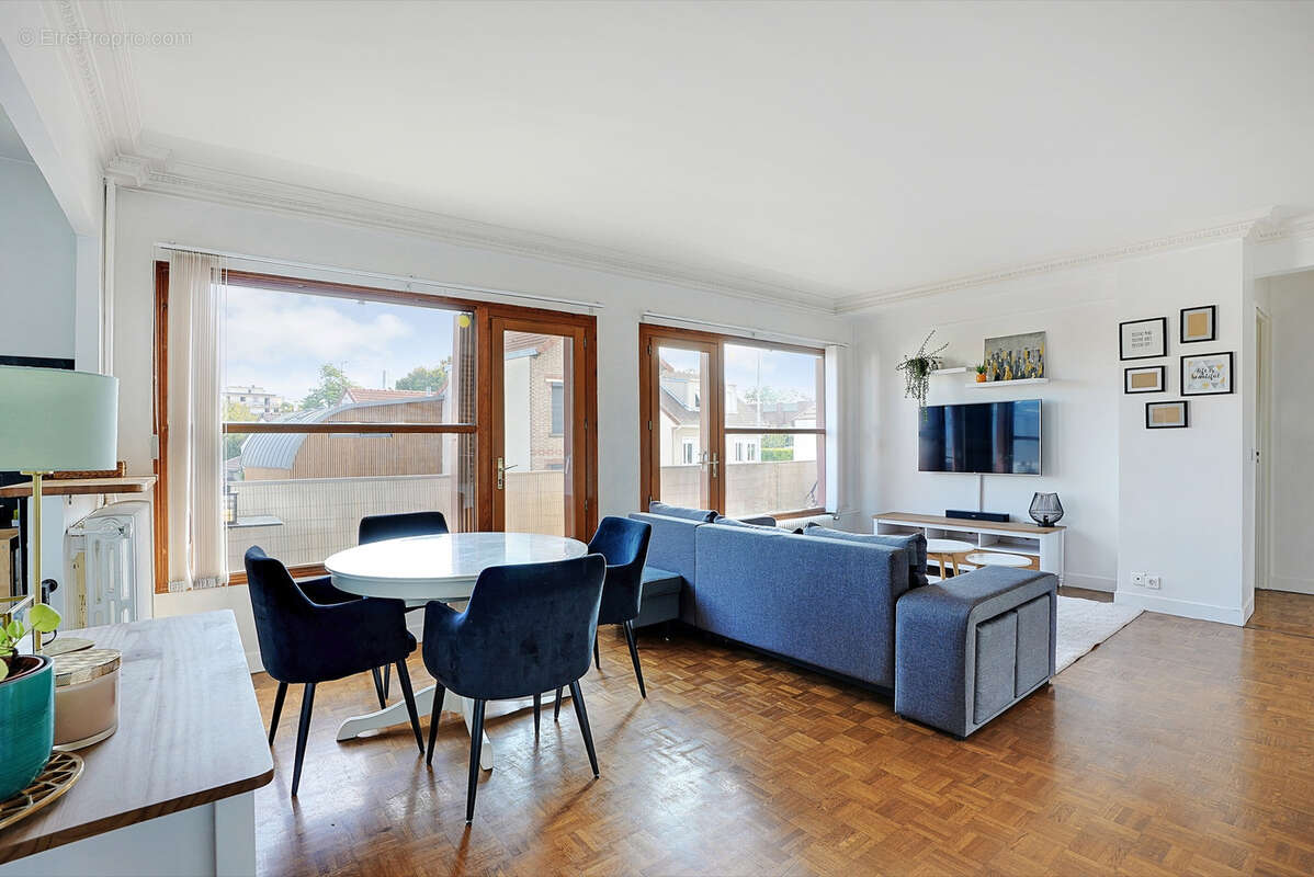 Appartement à NANTERRE