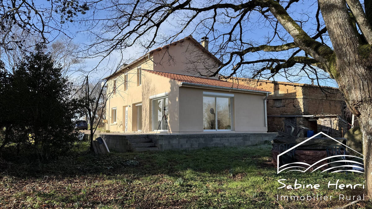 Maison à MIRANDOL-BOURGNOUNAC