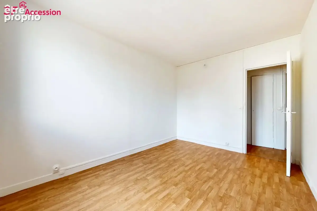 Appartement 3 pièces avec loggia, cave et parking sous sol à pontoise - photo 8