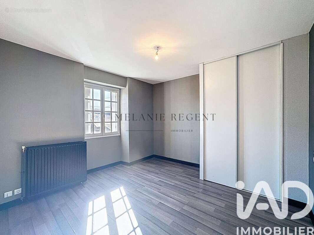 Photo 6 - Maison à BAINS-SUR-OUST