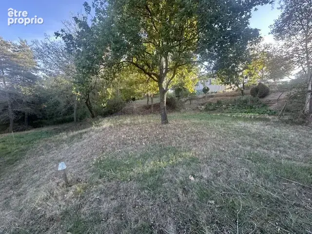terrain constructible de 2862m2 - photo 3