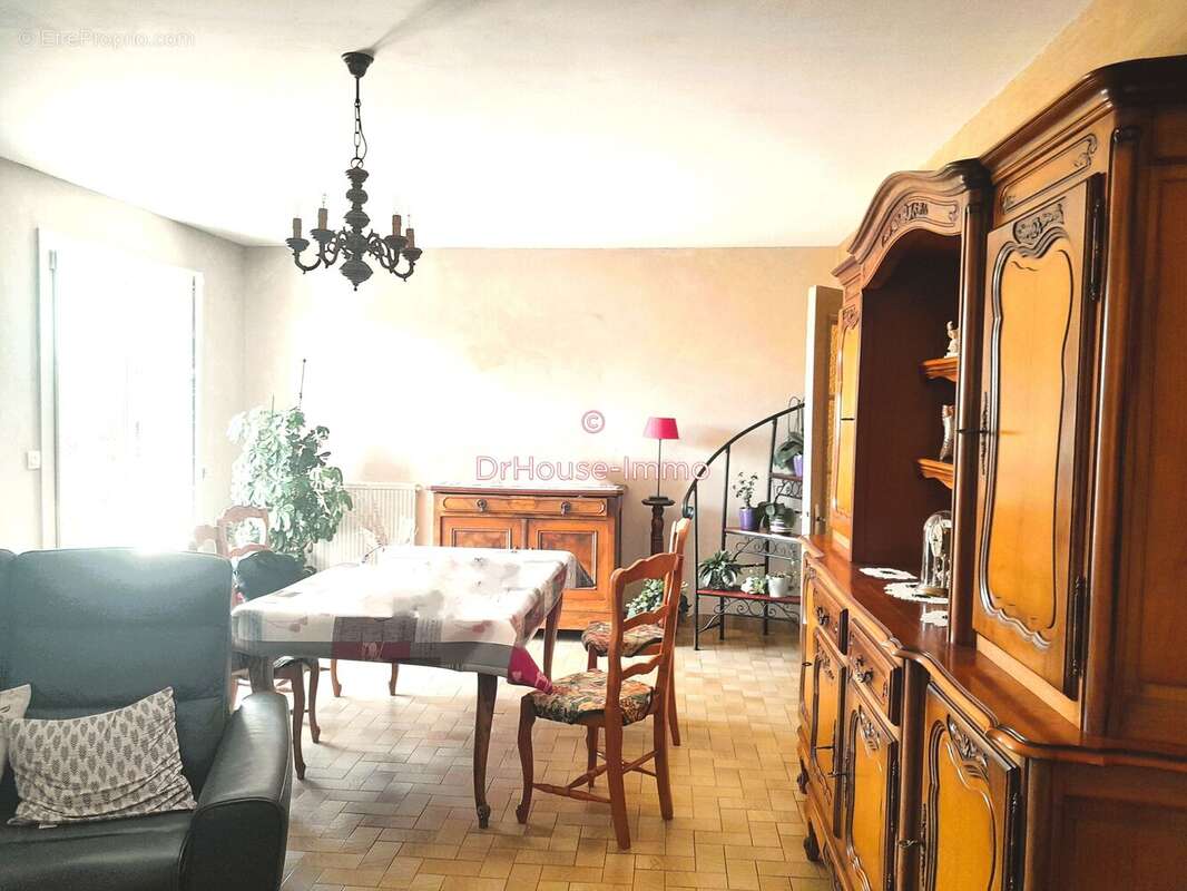 Maison 153 m² à Ingrandes  - photo 10