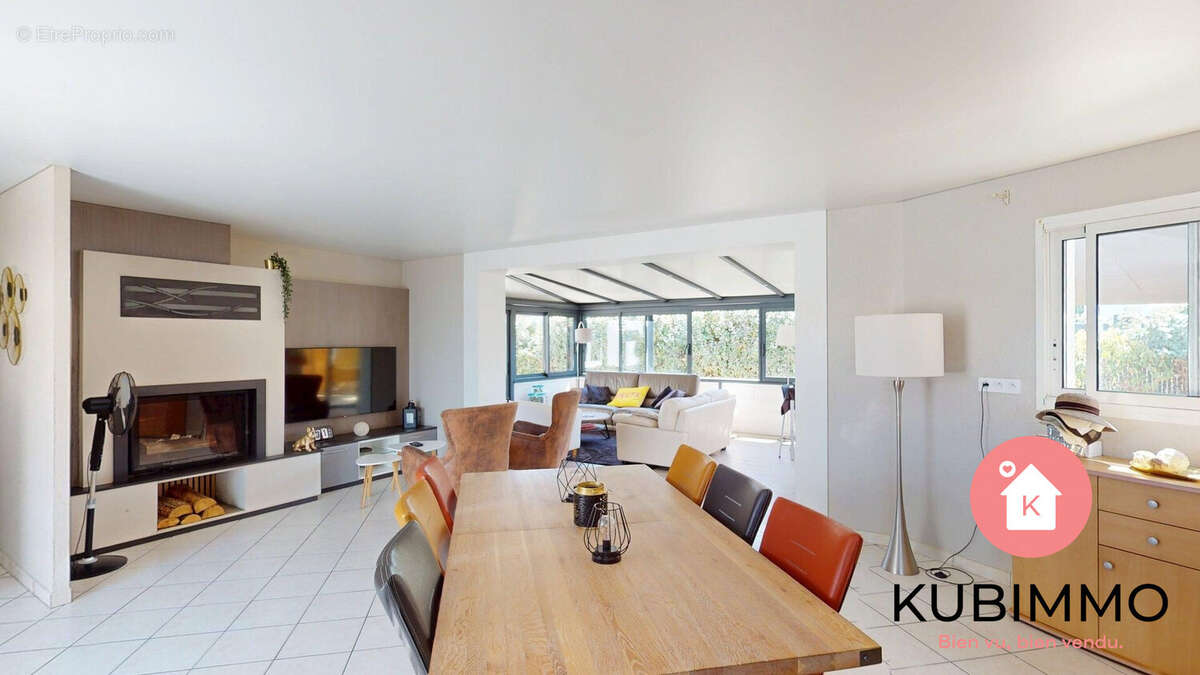 Maison 165 m² à Longeville-Sur-Mer  - photo 2