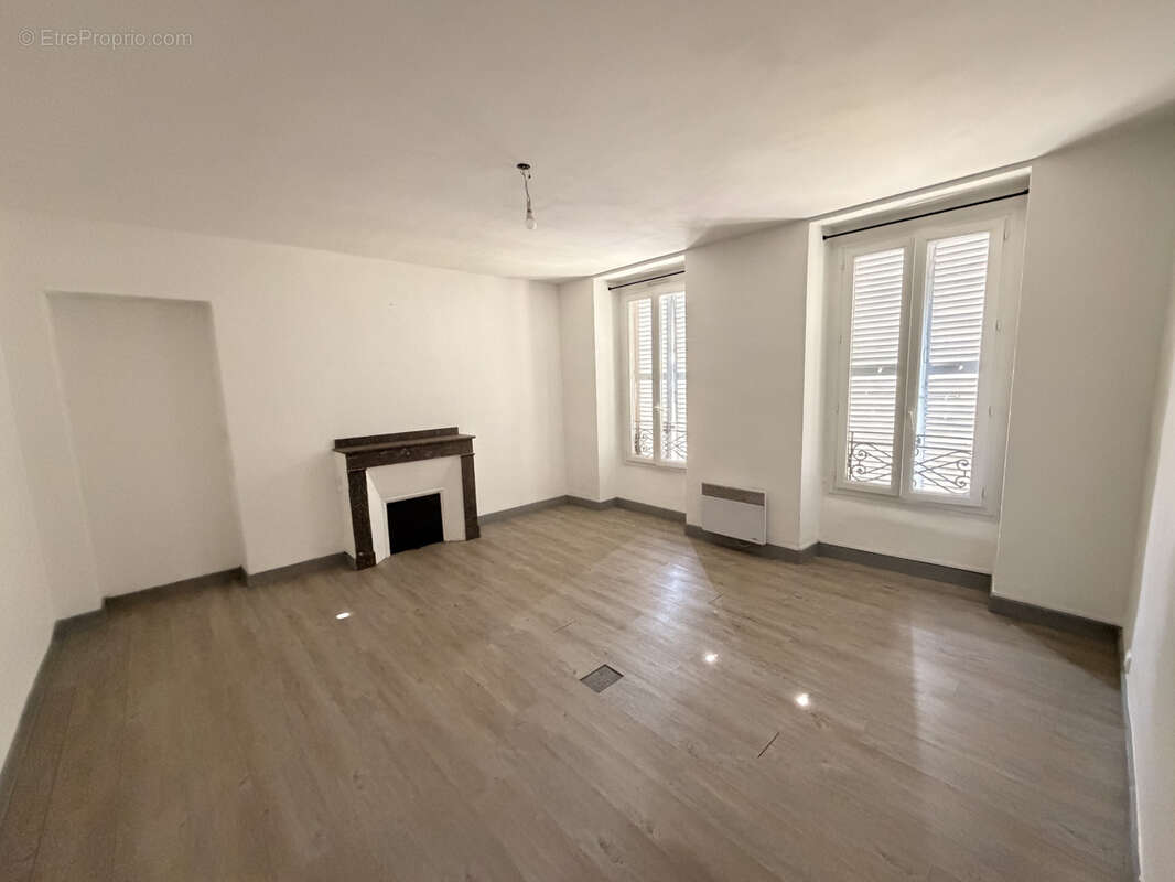 Vente plusieurs lots dans un immeuble - photo 66