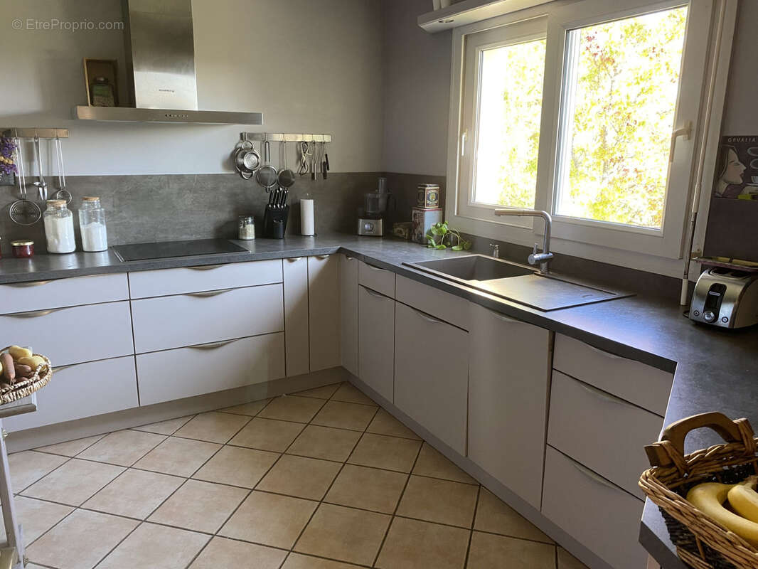 Maison à VILLEFARGEAU