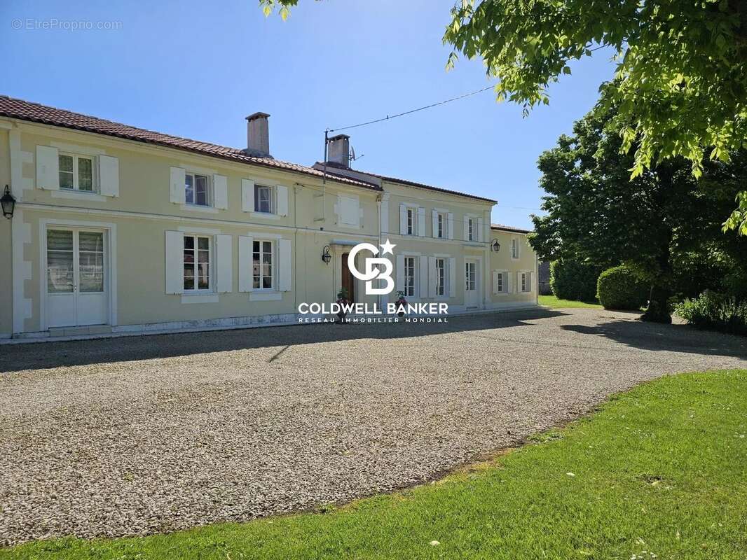 Maison à MIGRON