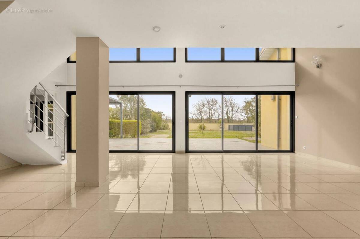 Maison à FONTENILLES