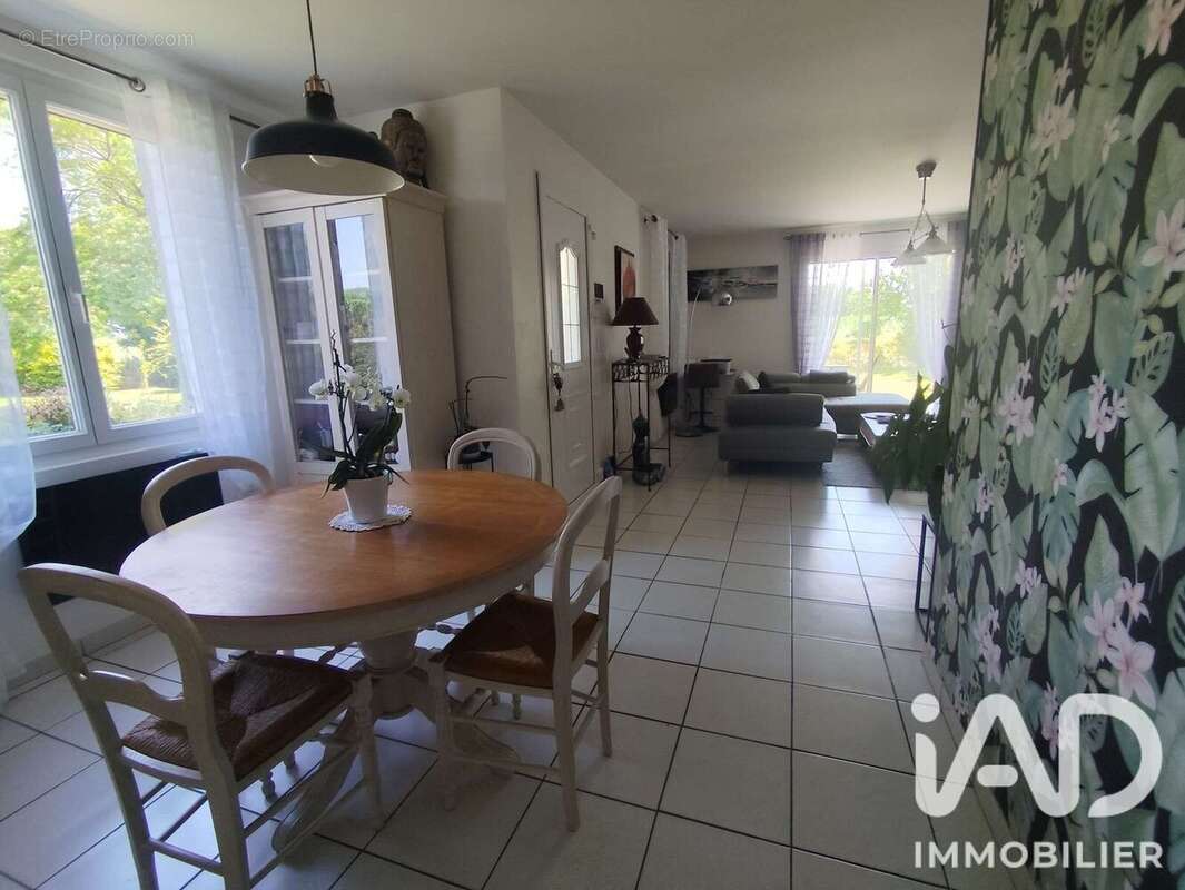 Maison 84 m² à Arblade-Le-Bas  - photo 7