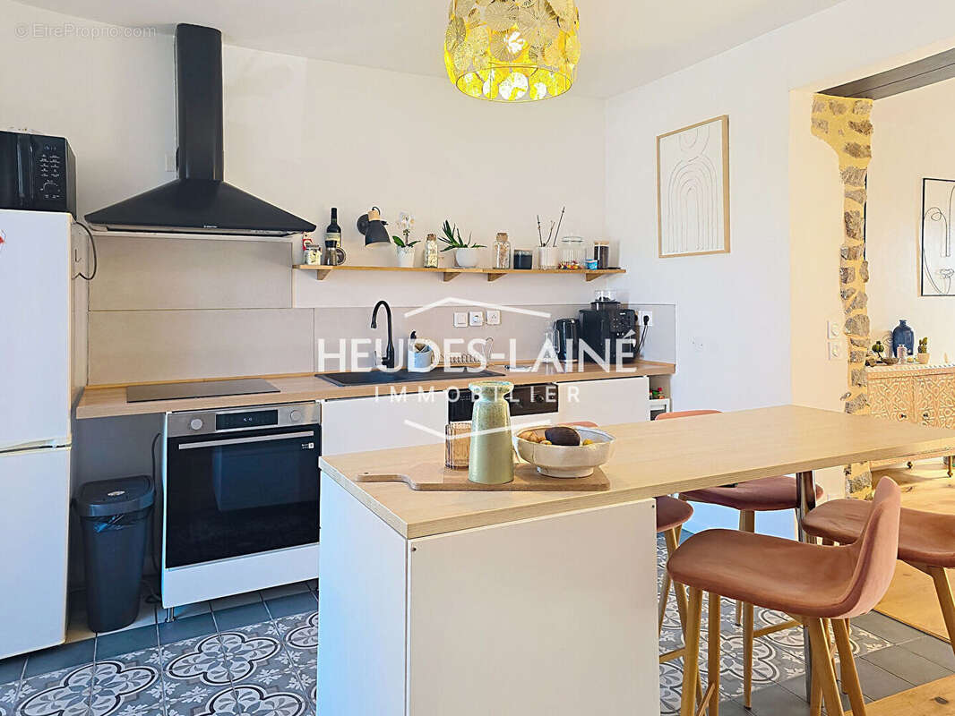 Maison à MARCEY-LES-GREVES