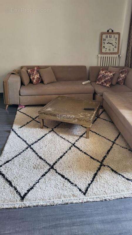 Appartement à MARSEILLE-5E