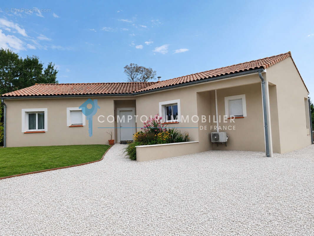 COUP DE CŒUR   Maison de plain-pied de 136 m2 à Damiatte - photo 2