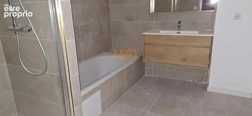 superbe appartement T3 bis  coeur de ville Sommières - photo 11