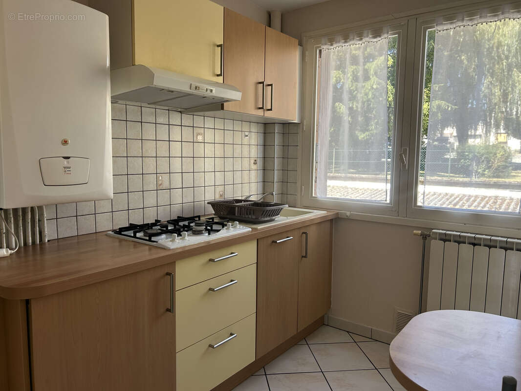Appartement 2 pièces, 47 m2 habitables, avec cave et balcon - photo 2