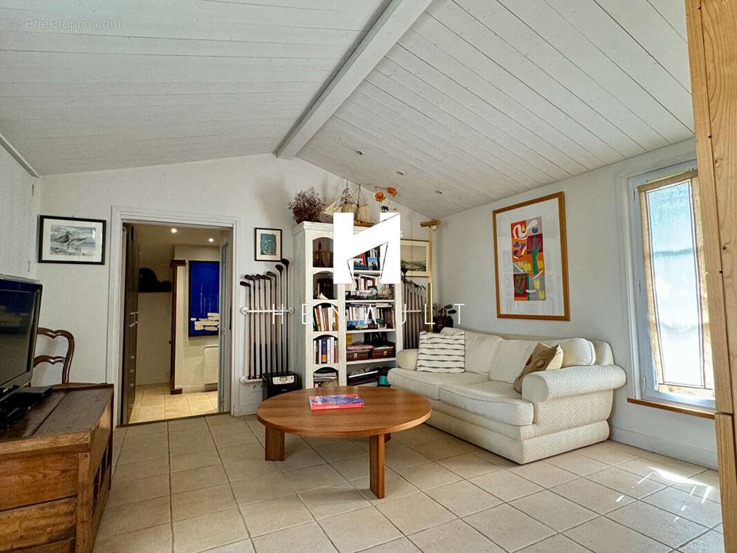 Maison à LA COUARDE-SUR-MER