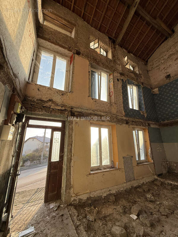 Appartement à BLEURVILLE