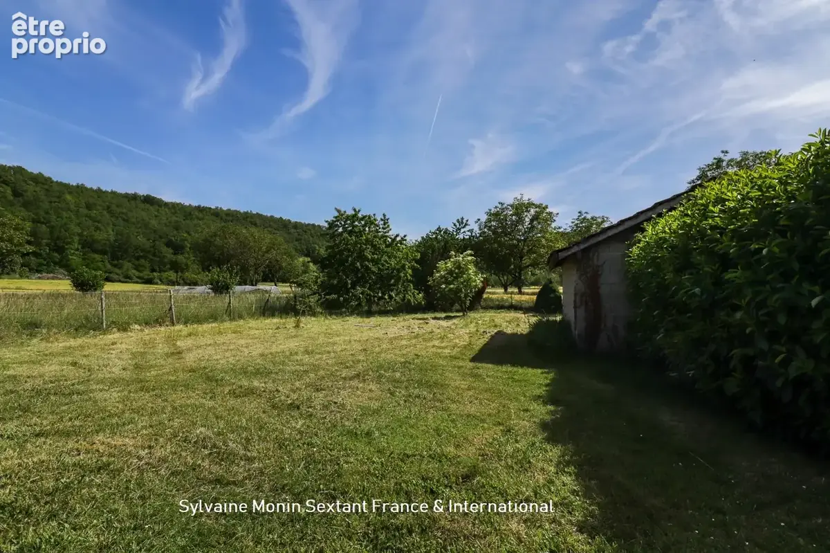 Propriété de charme avec logement indépendant, piscine, sauna et 1,4 hectare de terrain - photo 24