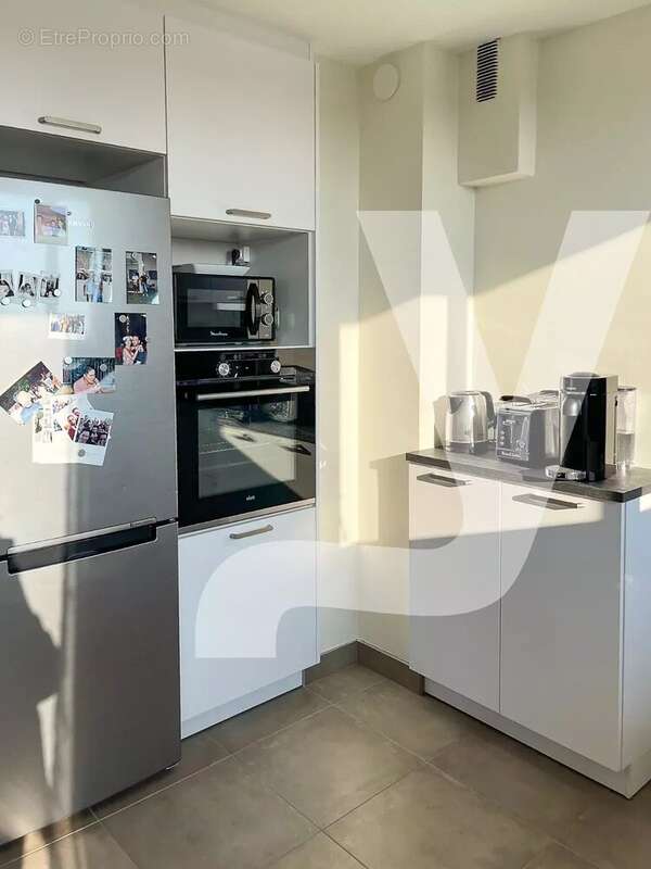 Appartement à PARIS-20E