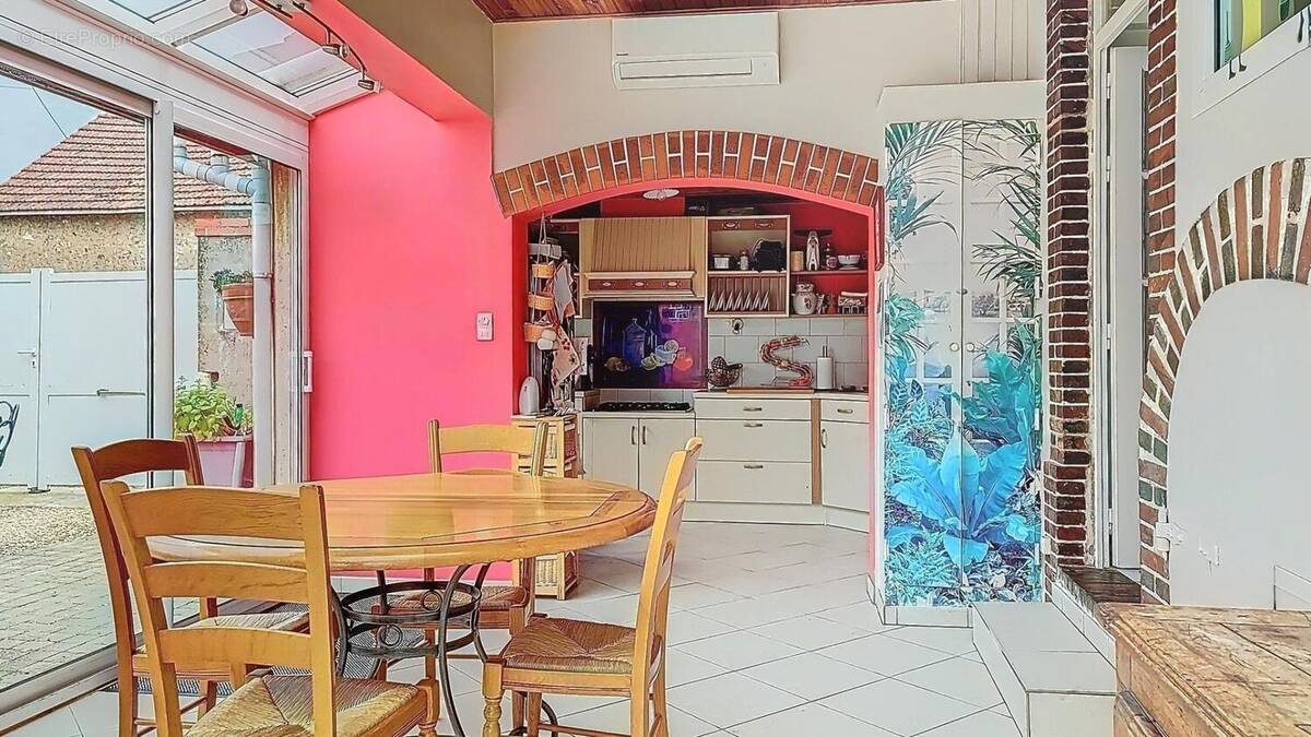 Photo 1 - Maison à CHALLET