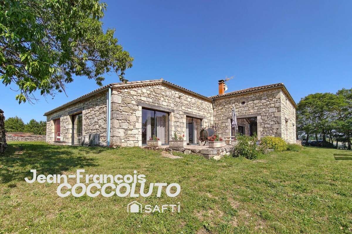 Maison 233 m² à Puymirol  - photo 2