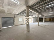 Commerce à CARNOUX-EN-PROVENCE