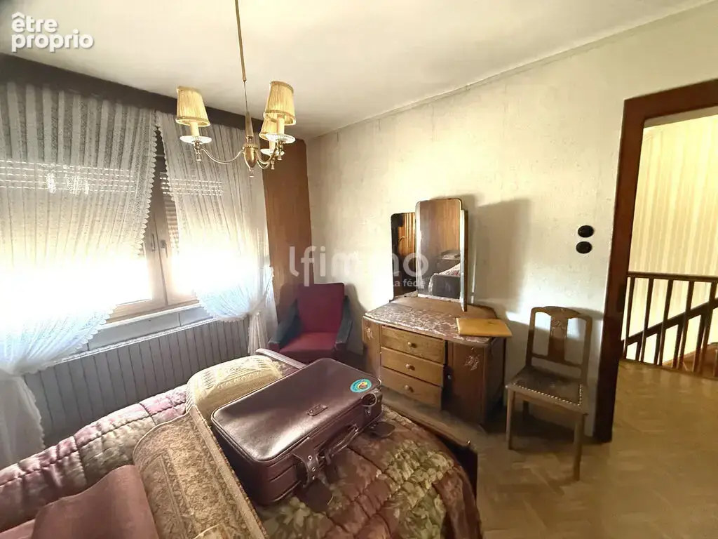 Vends à Brettnach une maison de village avec jardin - photo 8