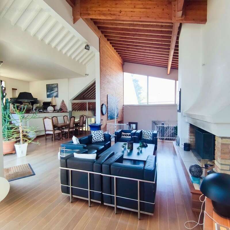 Maison à MONTLIGNON