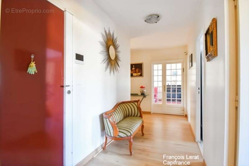 Appartement à THIAIS