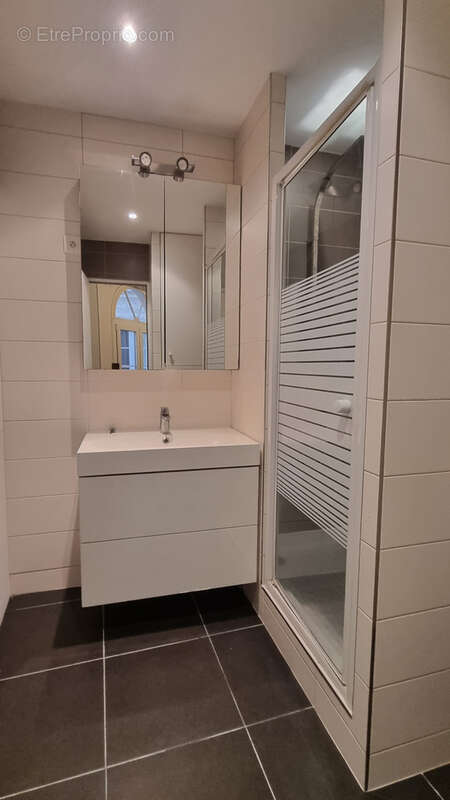 Appartement à PARIS-9E