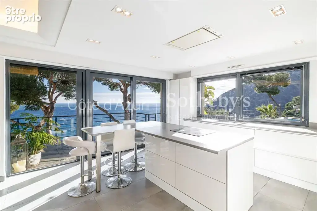 Villa contemporaine avec piscine et vue mer à Èze bord de mer, Côte d’Azur - photo 6