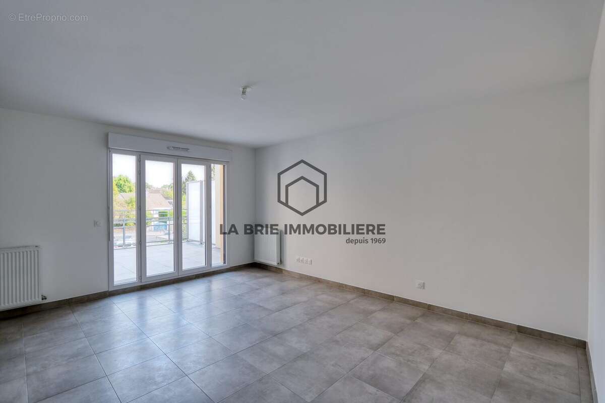 Appartement 51 m² à Mennecy  - photo 6