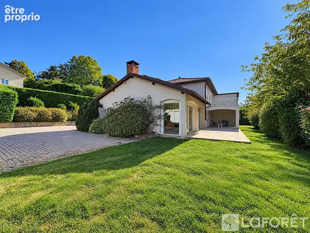 Maison familiale  253 m²  12 pièces ? Montbernier, Bourgoin-Jallieu - photo 17
