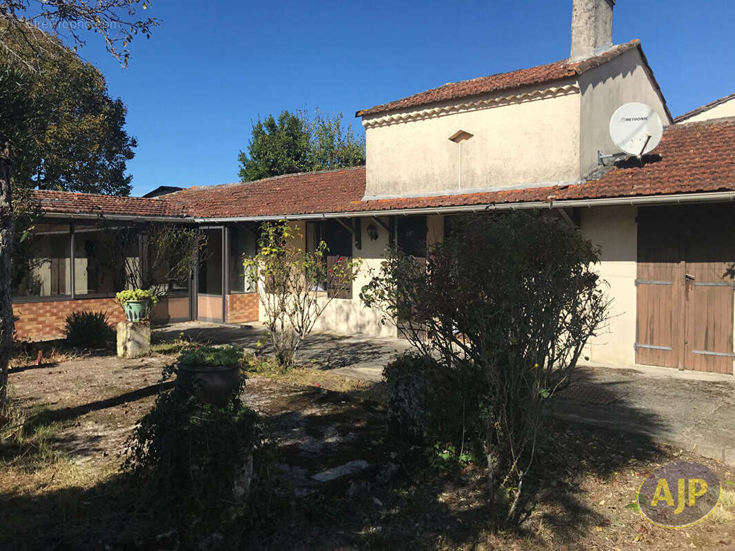 Maison à BEGADAN