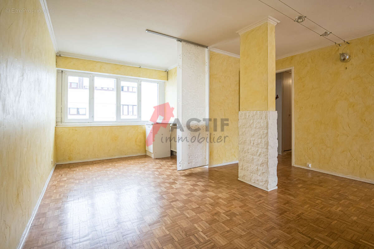 Appartement à RIS-ORANGIS