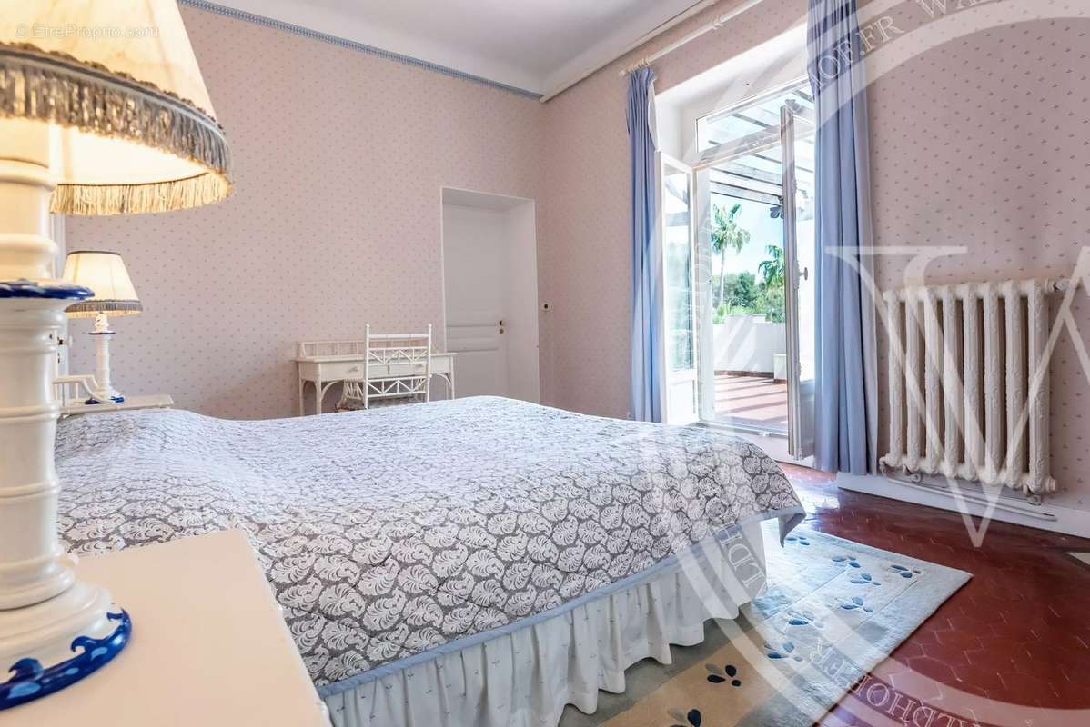 Maison à ROQUEBRUNE-CAP-MARTIN