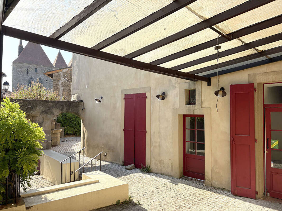 Immeuble Carcassonne 120 m² - photo 2
