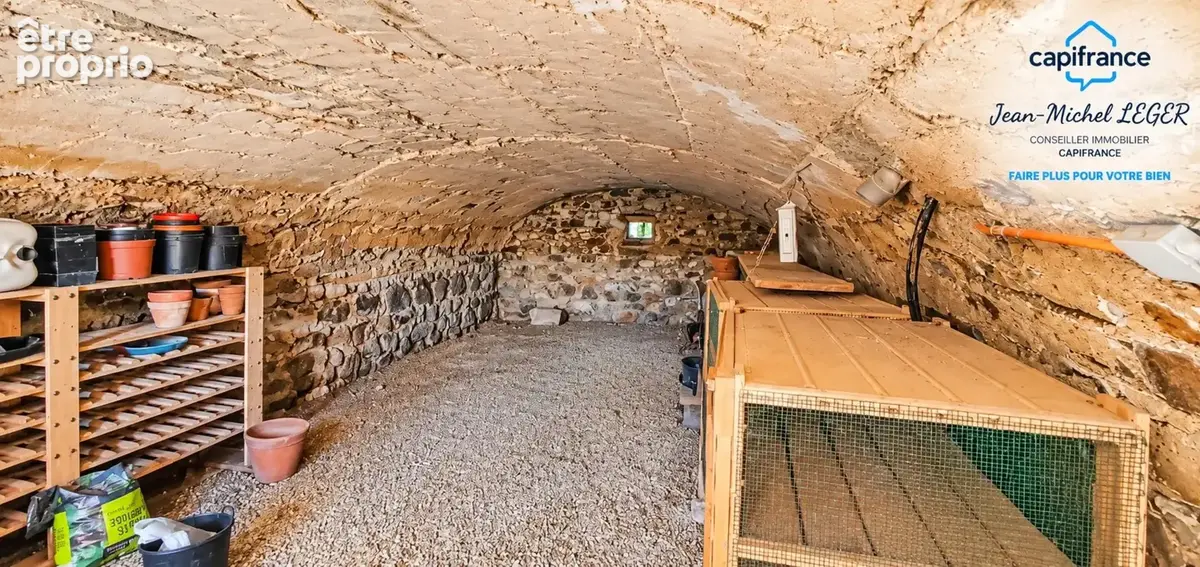  Lieu rare : maison de caractère en pierre proche du Lac du Rousset 71 – potentiel gîte - photo 15